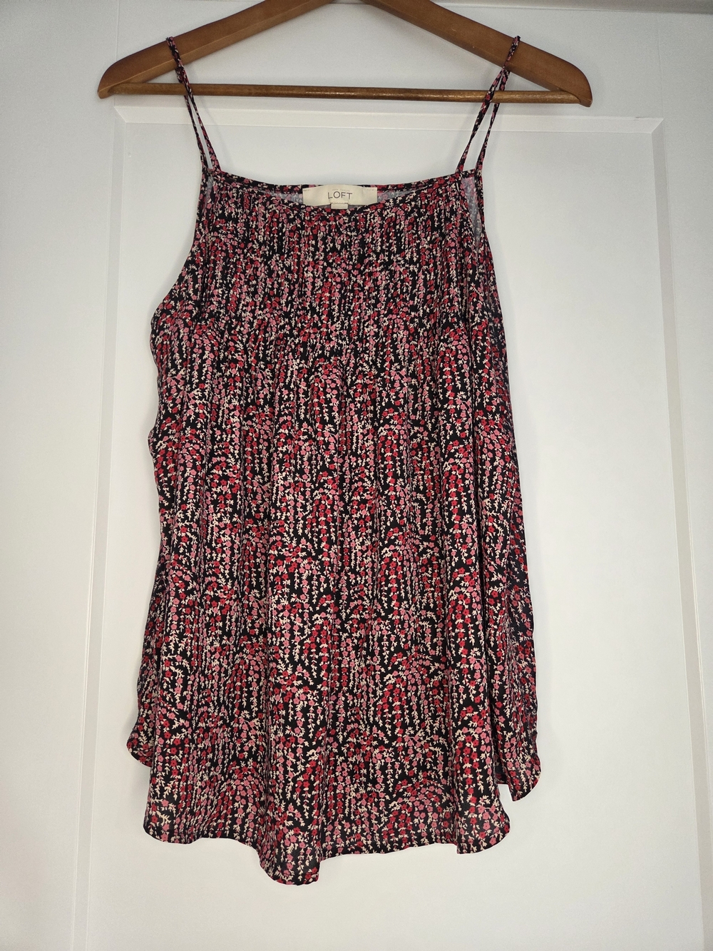 LOFT Pink Floral Sleeveless Cami